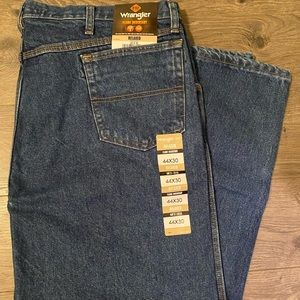 NWT Wrangler FR jeans relaxed fit
